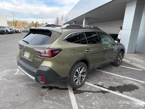 2021 Subaru Outback Touring XT