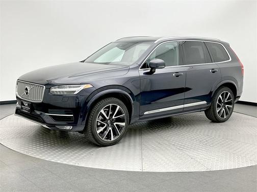 2019 Volvo XC90 T6 Inscription
