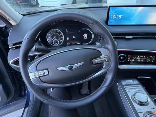 2024 Genesis GV70 2.5T