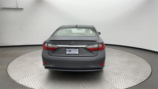 2017 Lexus ES 300h Base