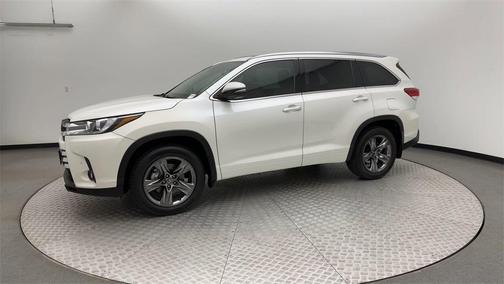 2018 Toyota Highlander Limited Platinum
