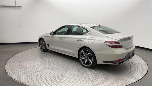 2025 Genesis G70 2.5T