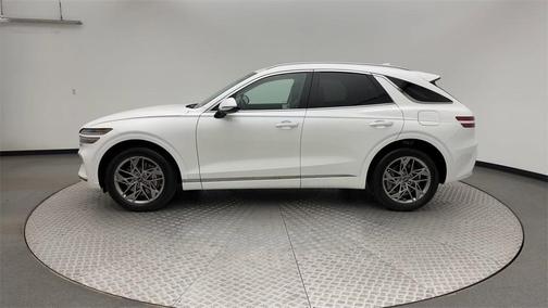 2025 Genesis GV70 2.5T