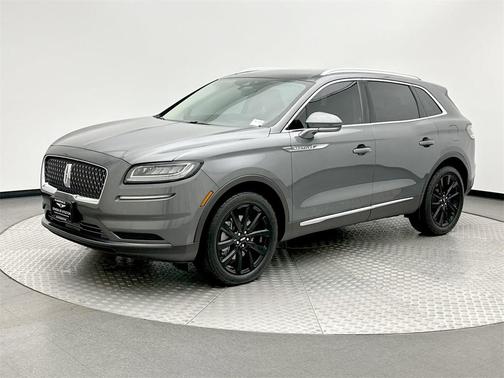 2021 Lincoln Nautilus Reserve