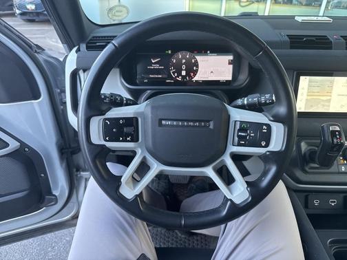 2023 Land Rover Defender 110 S