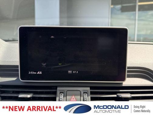 Glacier White Metallic 2019 Audi Q5 2.0T Premium Plus