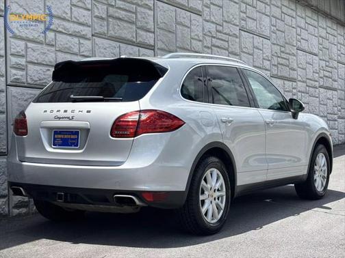 2014 Porsche Cayenne S