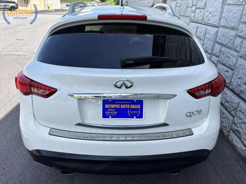 2015 INFINITI QX70 Base