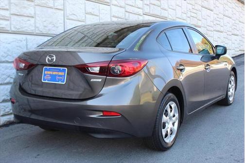 2016 Mazda Mazda3 i Sport