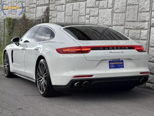 2018 Porsche Panamera 4S
