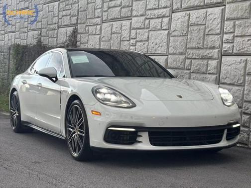2018 Porsche Panamera 4S