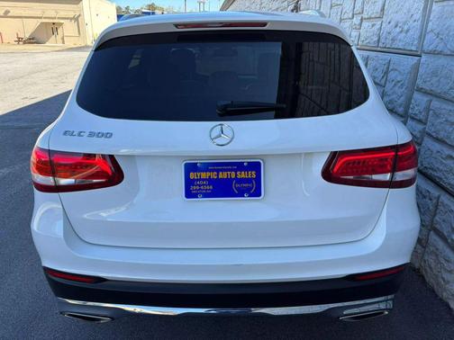 2018 Mercedes-Benz GLC 300 Base