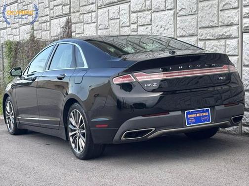 2017 Lincoln MKZ Premiere