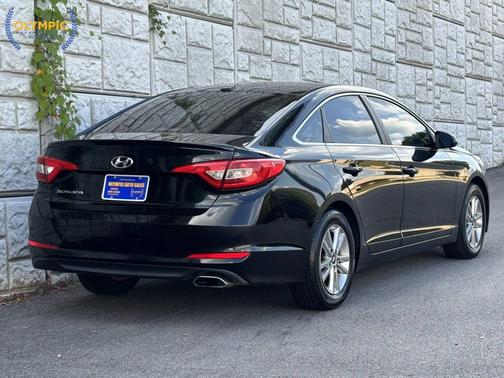 2016 Hyundai SONATA SE