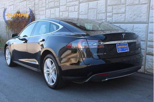 2015 Tesla Model S 85D