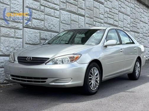 2004 Toyota Camry LE