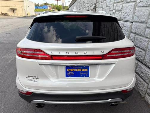 2019 Lincoln MKC Standard