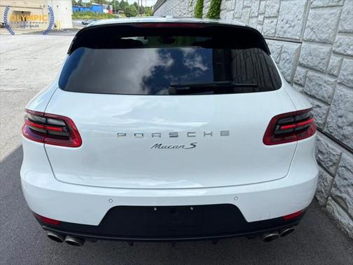 2015 Porsche Macan S