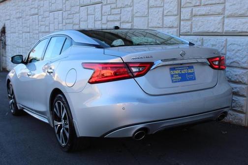 Brilliant Silver 2016 Nissan Maxima 3.5 SL