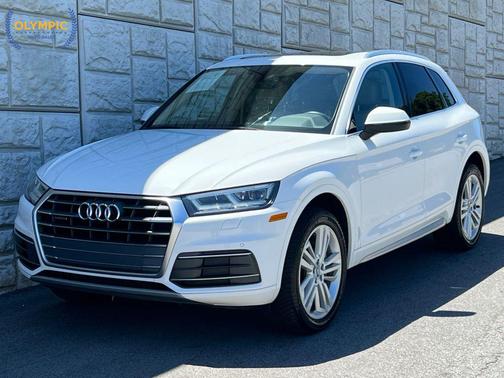 Ibis White 2018 Audi Q5 2.0T Tech Premium