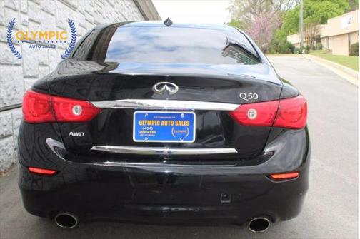 2015 INFINITI Q50 Premium