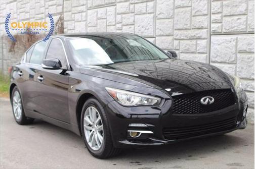 2015 INFINITI Q50 Premium