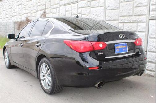 2015 INFINITI Q50 Premium