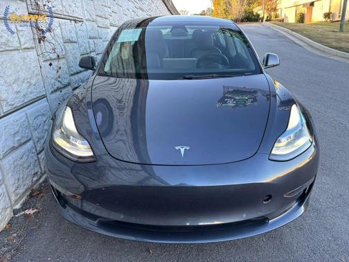 2022 Tesla Model 3 Standard Range