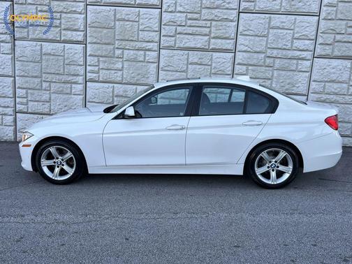 2014 BMW 328 328i Sedan 4D