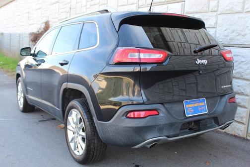 2014 Jeep Cherokee Sport