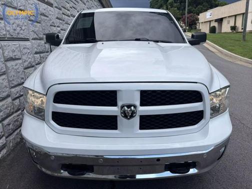 2016 RAM 1500 SLT