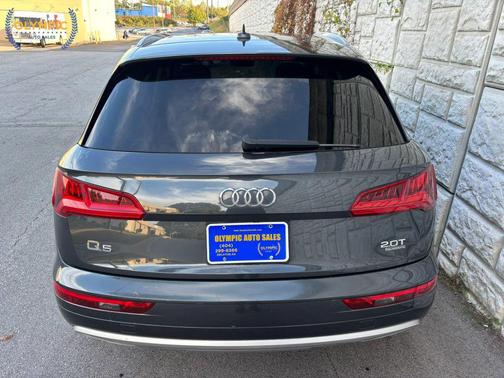 2018 Audi Q5 2.0T Premium