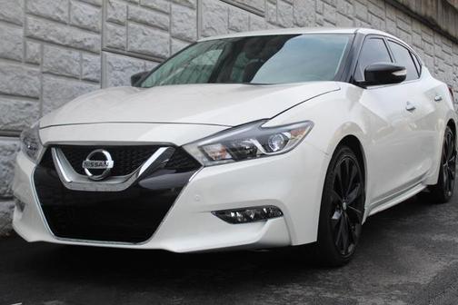 Pearl White 2016 Nissan Maxima 3.5 SR
