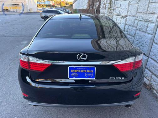 2015 Lexus ES 350 Crafted Line