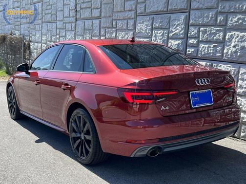 Matador Red Metallic 2018 Audi A4 Ultra Premium Sedan 4D