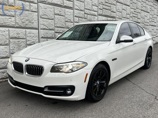 2016 BMW 528 528i Sedan 4D