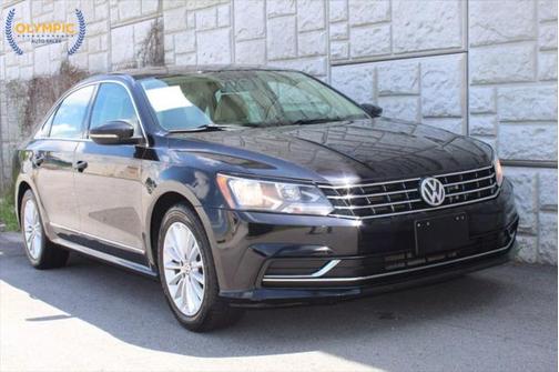 2017 Volkswagen Passat 1.8T SE