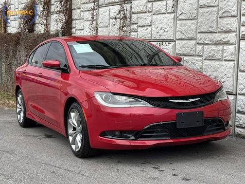 2016 Chrysler 200 S