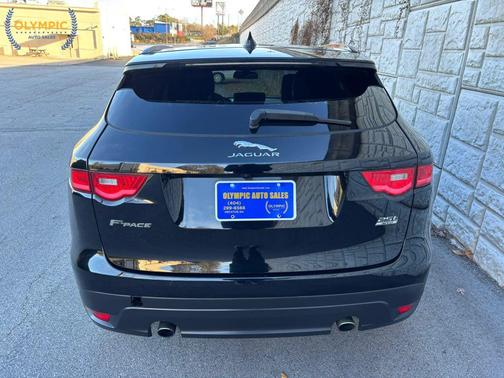 2018 Jaguar F-PACE 25t Premium