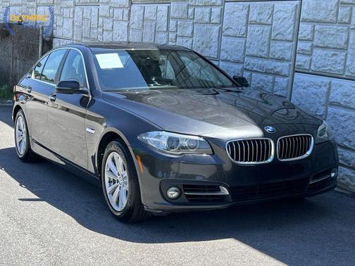 Gray 2015 BMW 528 xDrive