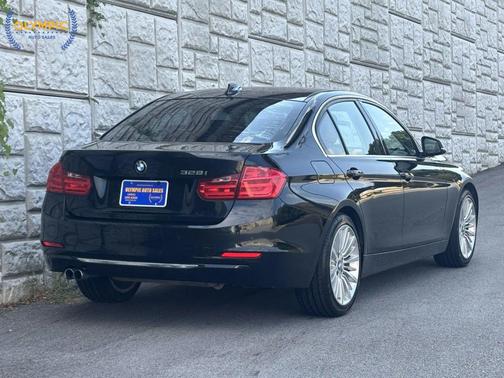 2014 BMW 328 328i Sedan 4D