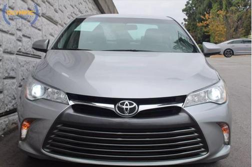 2016 Toyota Camry XSE
