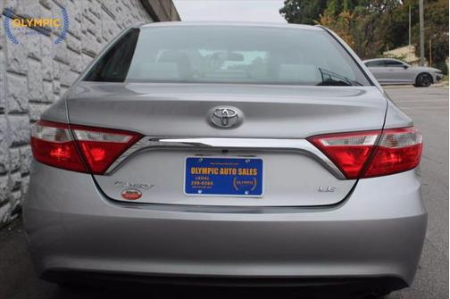 2016 Toyota Camry XSE