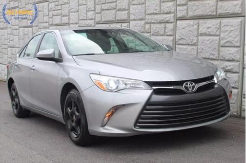 2016 Toyota Camry XSE