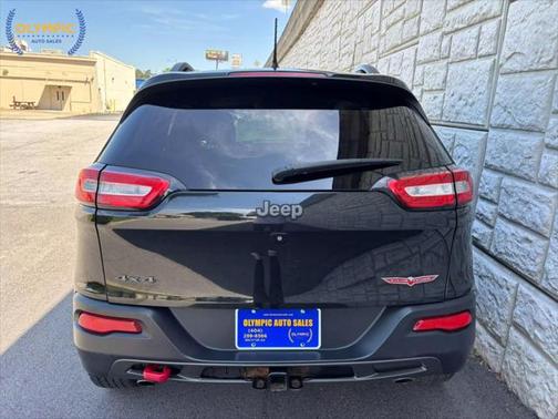 2015 Jeep Cherokee Sport