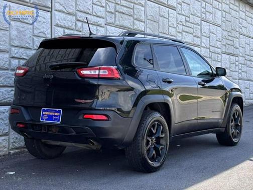 2015 Jeep Cherokee Sport