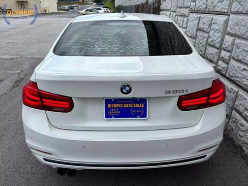 2017 BMW 330 330i Sedan 4D