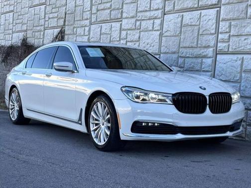 2016 BMW 740 740i Sedan 4D