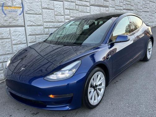2023 Tesla Model 3 Standard Range
