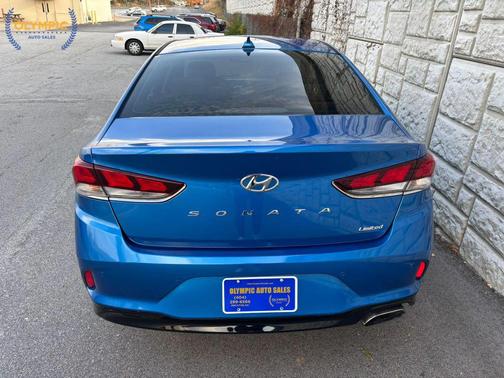 2018 Hyundai SONATA Limited